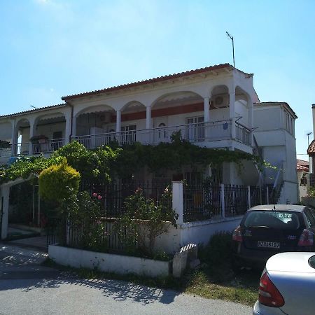 Grigorios Apartments Неа-Врасна Екстер'єр фото