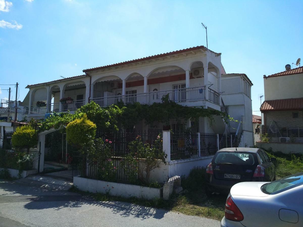 Grigorios Apartments Неа-Врасна Екстер'єр фото