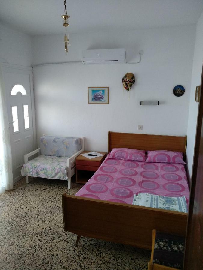Grigorios Apartments Неа-Врасна Екстер'єр фото